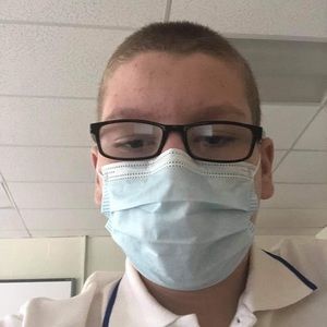 Meet your Posher, Adrian